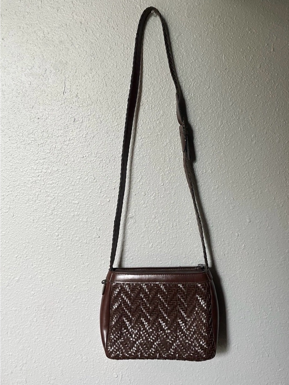 Vintage Y2K Liz Claiborne Brown Woven Crossbody Bag